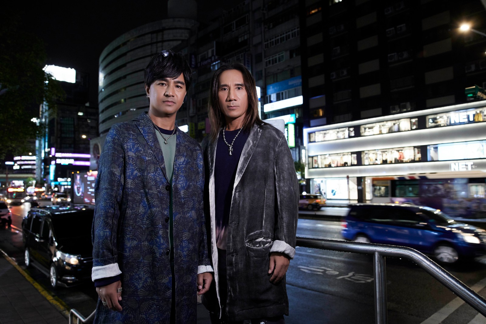 动力火车翻玩忠孝东路创回忆杀 新歌mv演续作