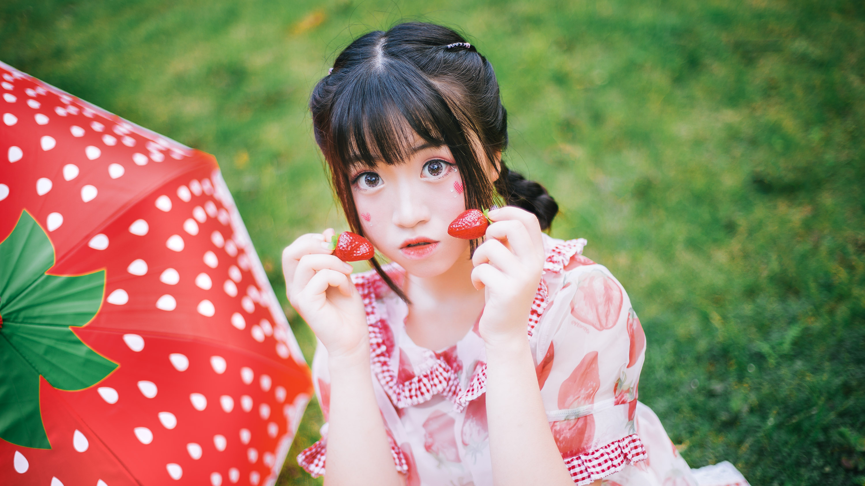 草莓女孩清纯甜美超清壁纸高清大图预览1920x1080_美女壁纸下载_美桌