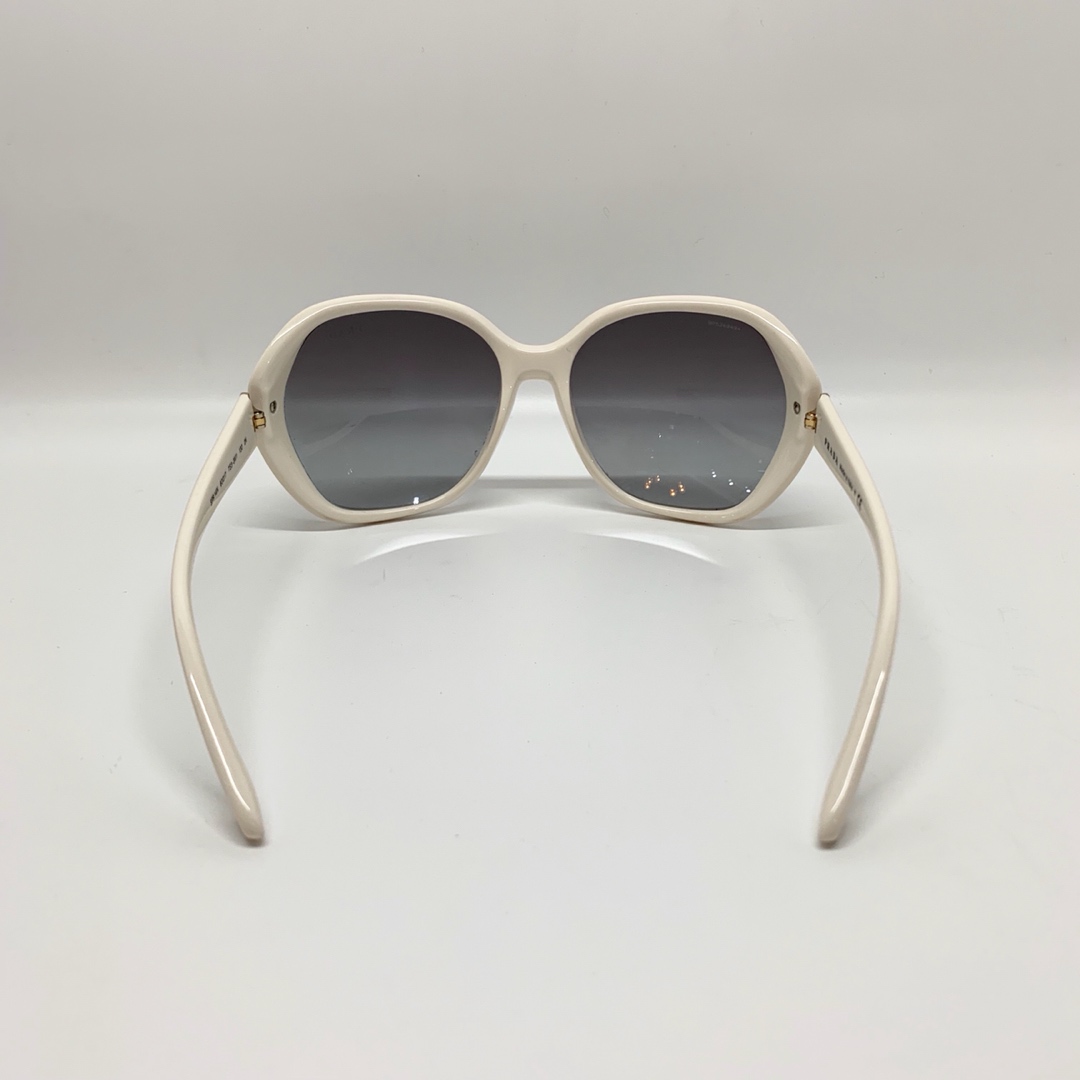 prada 官网中国墨镜(prada墨镜真假)-第1张图片-原单渠道