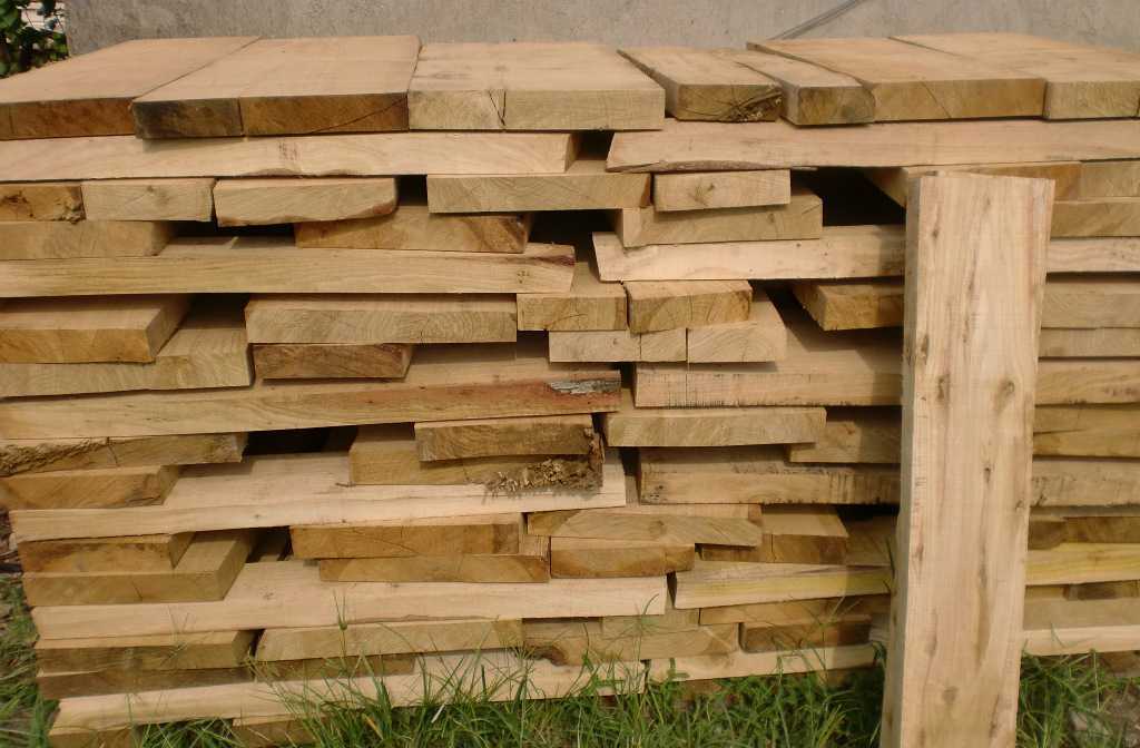 厂家直销专业木材加工厂供应耐磨硬杂木板材 可来图定制尺寸