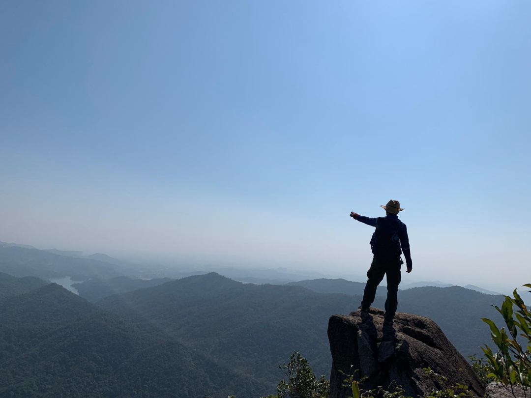 【初级登山线】打卡花都醉美第一峰,徒步"了哥髻"大环线,俯瞰九龙湖