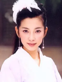 应籽言(李冰冰饰演)