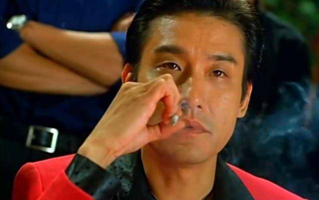 四夺金像影帝零绯闻,高学历 科班出身,他是香港电影演技实力派_梁家辉