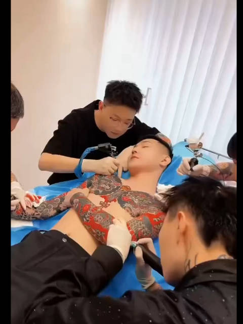 高迪|纹身_新浪新闻