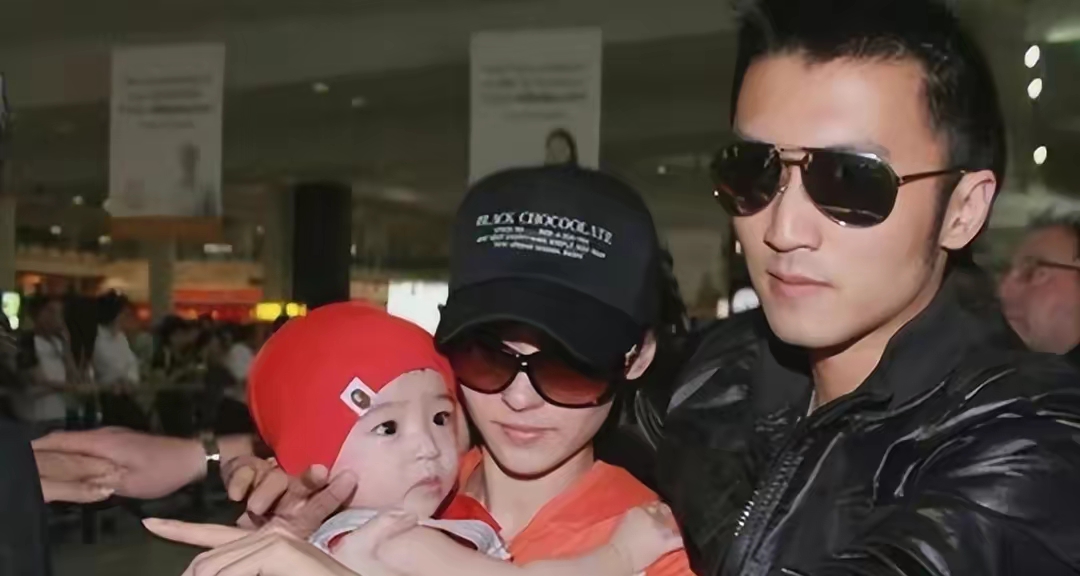 近日,网络上流传谢霆锋大儿子谢振轩的一些话,大致意思是从小到大