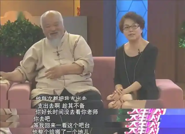 演员李琦:与妻子相识不到一天闪婚,两儿一养女,养女成他的骄傲