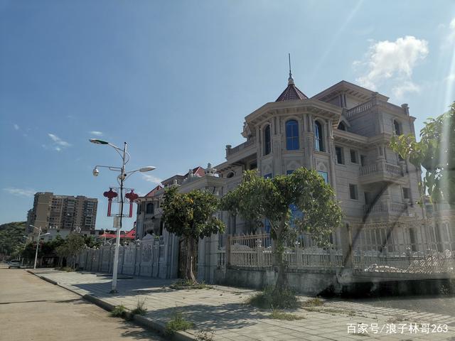 福建省福州市连江县晓澳镇海边,造价4千万的别墅豪宅!