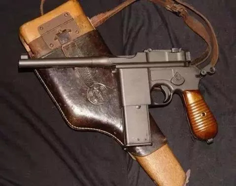 这是八路军基层军官和侦察兵,武工队最喜欢的武器,不但有德国原装