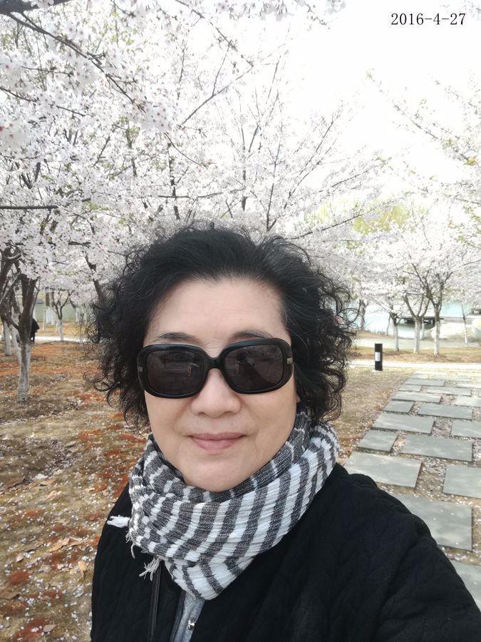 67岁离异女征婚照片(id:40529202)_北京征婚交友_珍爱网