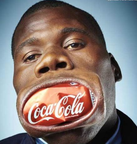 近日吉尼斯正式宣布他是"拥有世界上最宽大嘴巴的人".