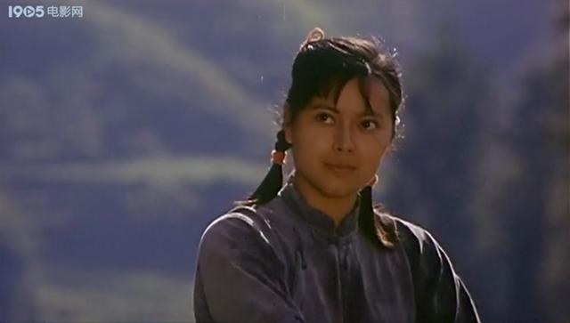 唐国强妻壮丽当年颜值媲美刘晓庆张金玲巍巍昆仑中靓压群芳