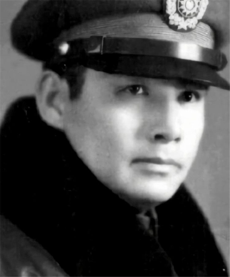 民国四大美男子,个个堪称世纪男人颜值担当?老照片见证玄机