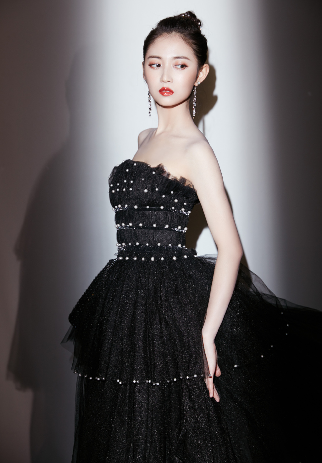 陈钰琪抹胸纱裙气质性感图片56