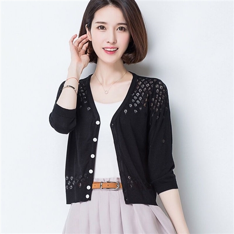 外搭薄款镂空小披肩空调短款防晒女夏季针织衫外套冰丝针织开衫潮